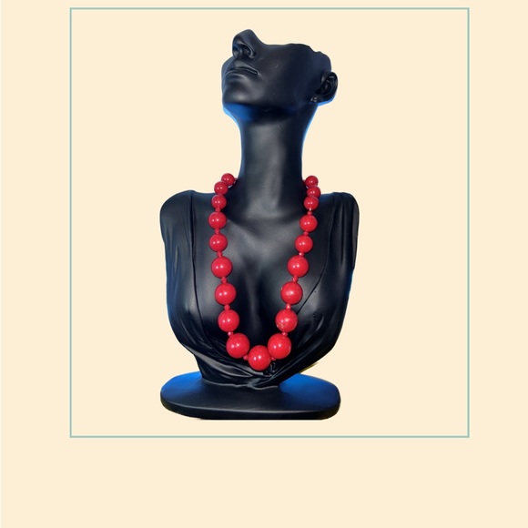 Chunky red beaded necklace - Picture 1 of 6